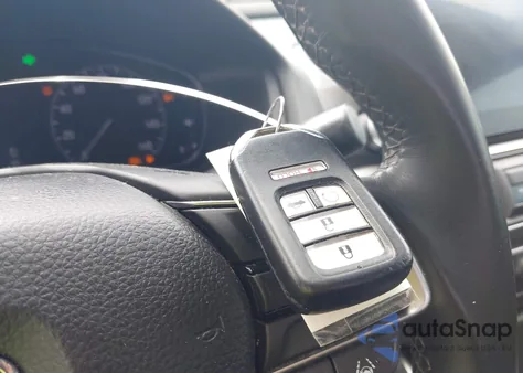 2018 Honda Accord Ex-L 2.0T из США, поврежденный, VIN 1HGCV2F56JA030906